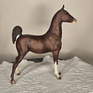 Breyer 915 Saddlebred Weanling Kentuckiana, 1995-96